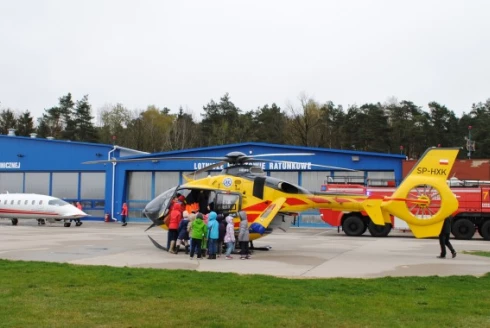 Przedszkolaki w bazie HEMS